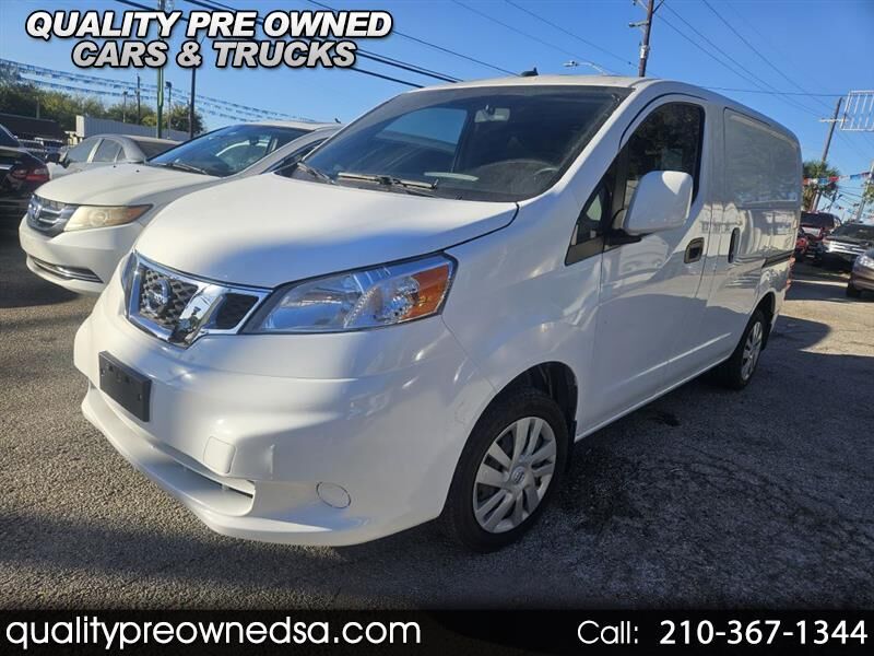 2018 NISSAN NV200