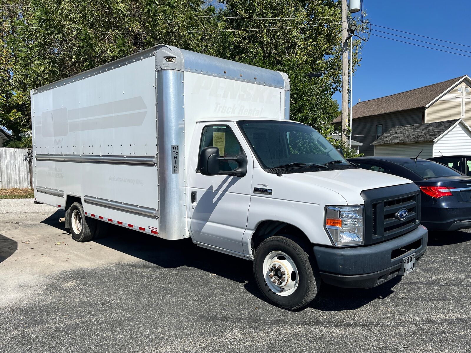 2019 FORD E-350