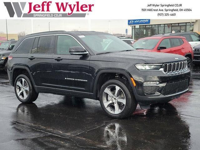 2025 JEEP Grand Cherokee