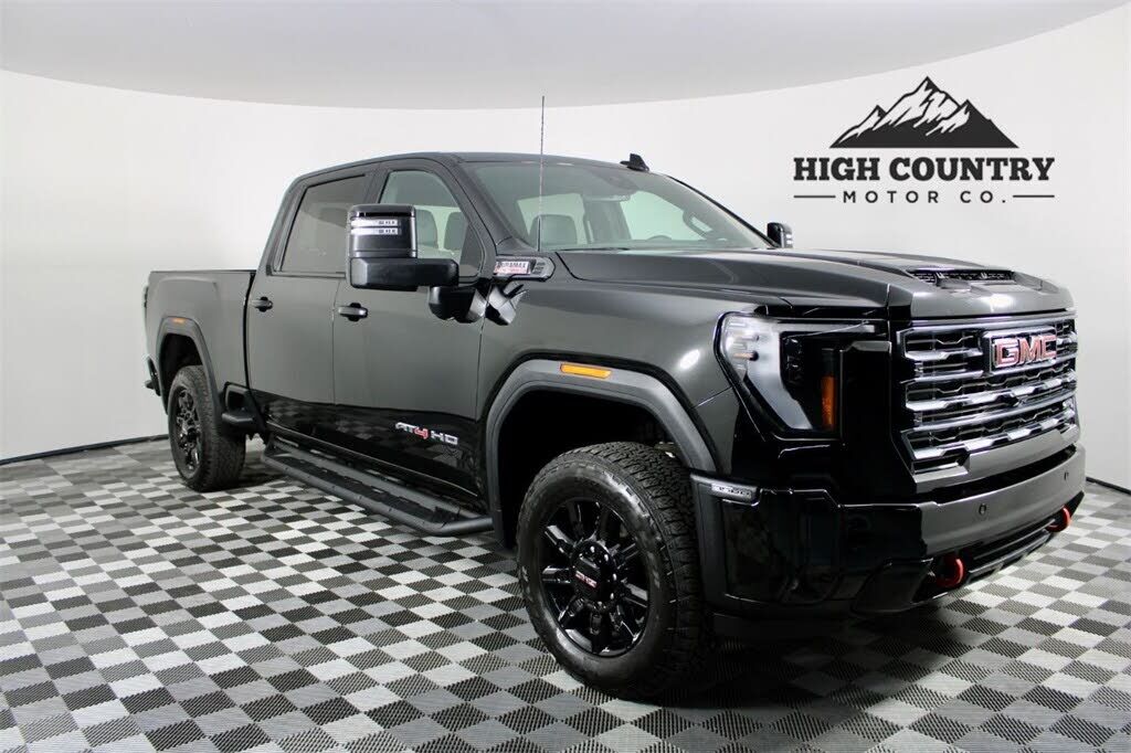 2025 GMC Sierra HD
