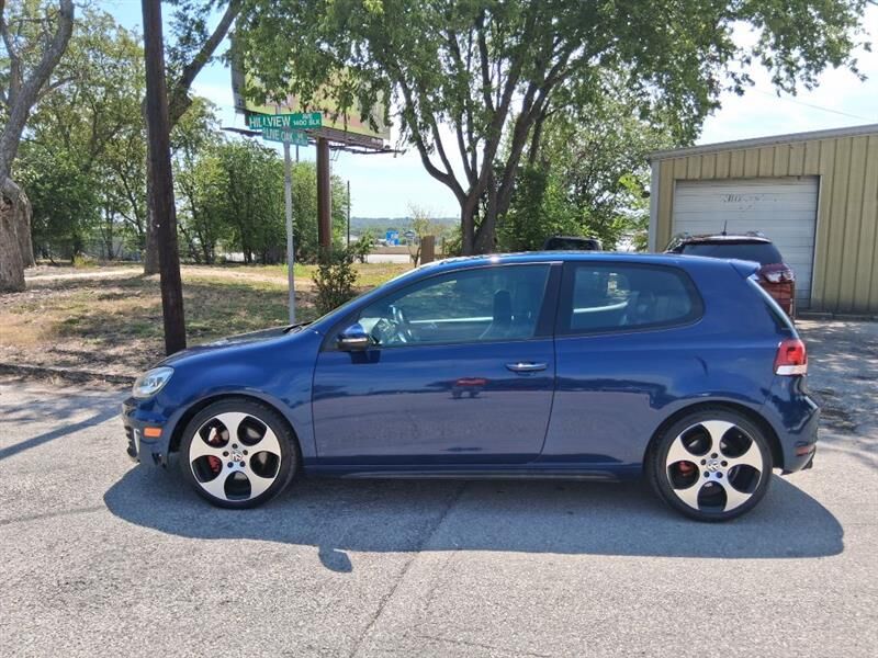 2011 VOLKSWAGEN GTI