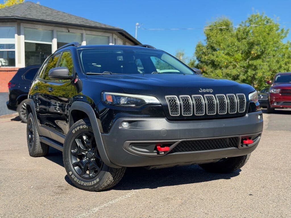 2019 JEEP Cherokee