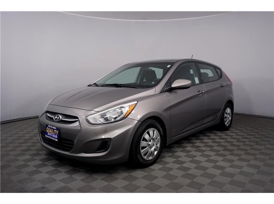 2017 HYUNDAI Accent