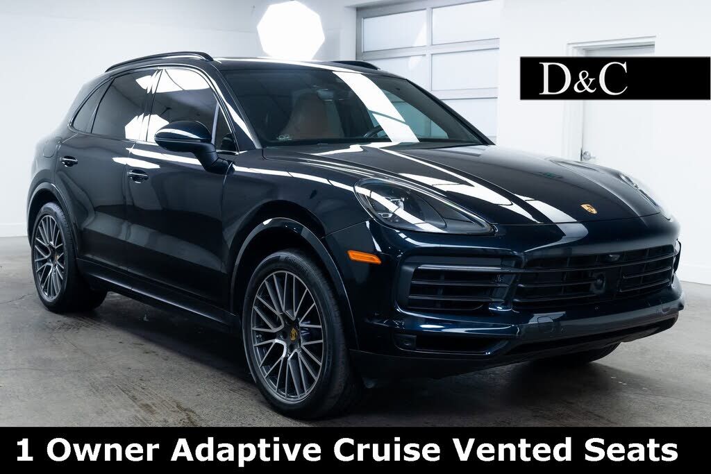 2023 PORSCHE Cayenne