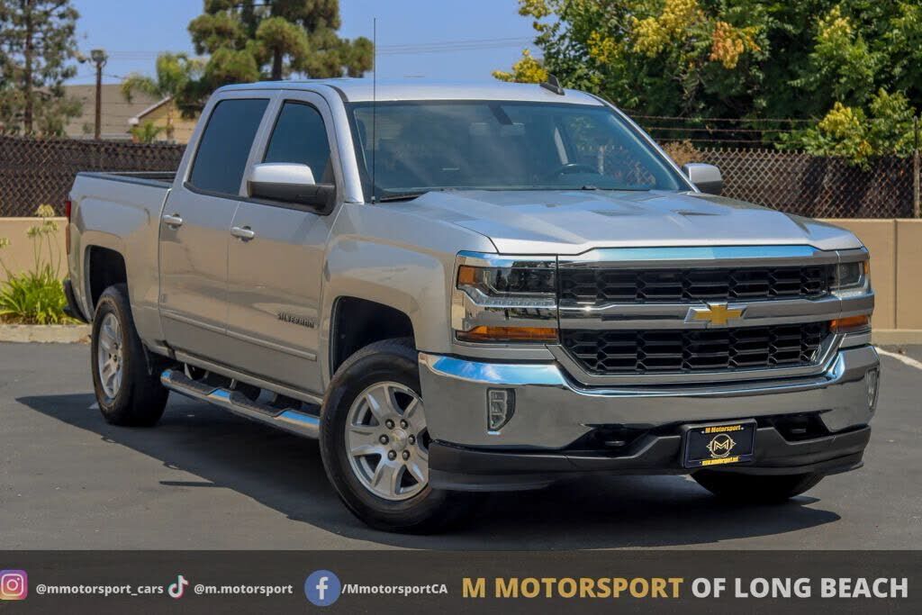 2018 CHEVROLET Silverado