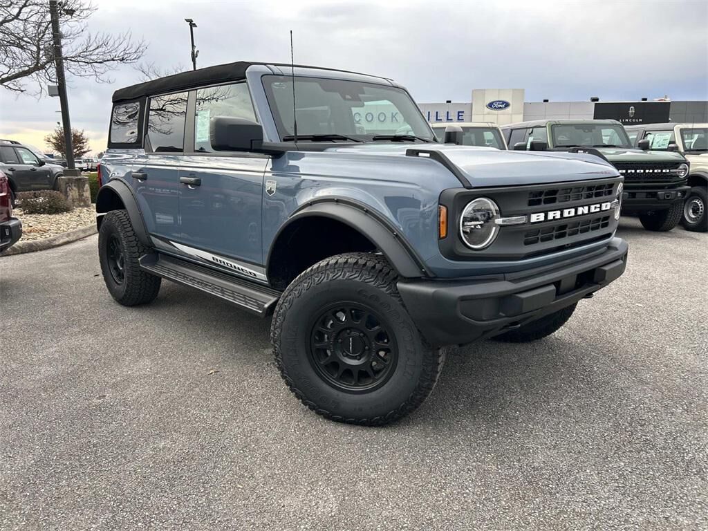 2025 FORD Bronco