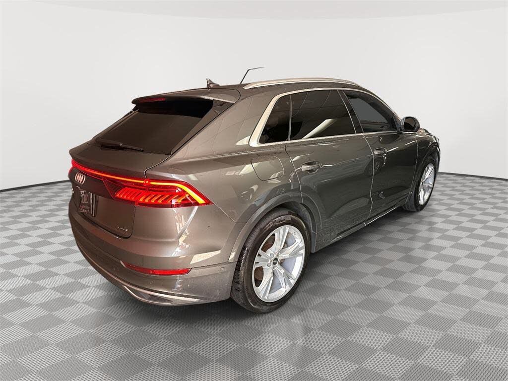 2022 Audi Q8