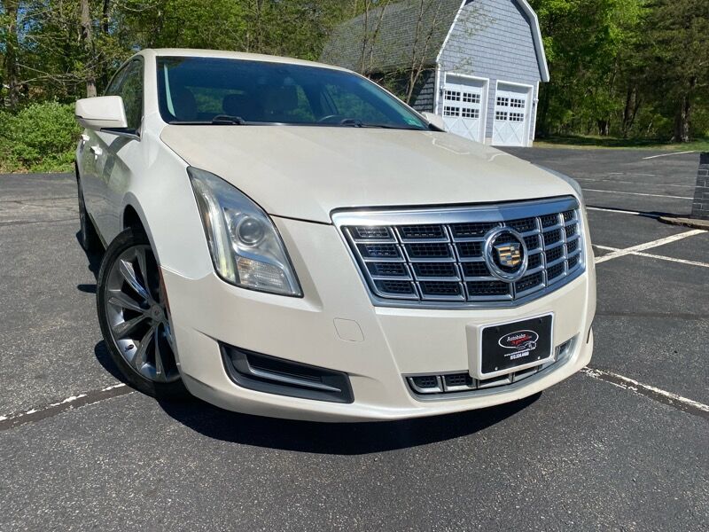 2014 CADILLAC XTS