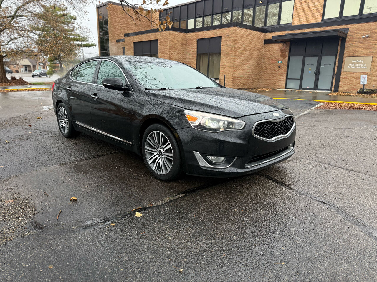 2014 KIA Cadenza