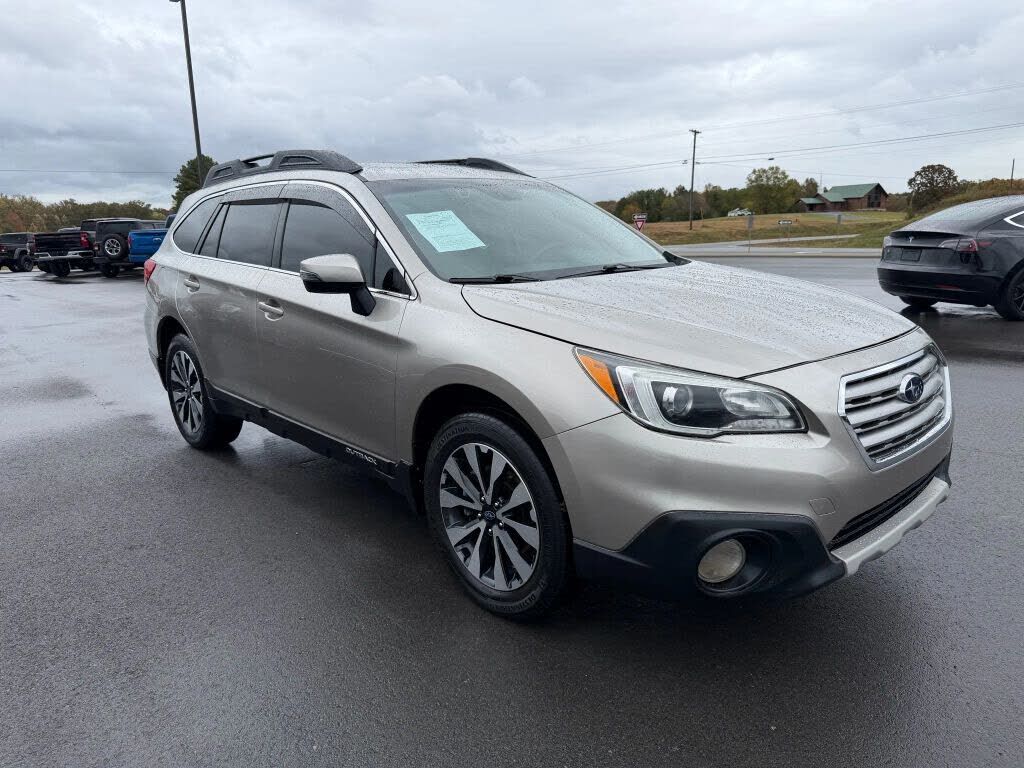 2015 SUBARU Outback