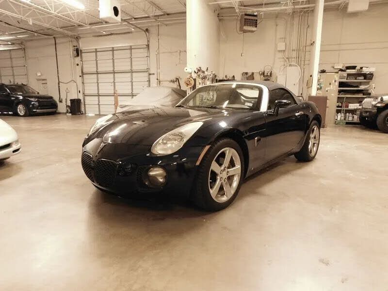 Pontiac Solstice