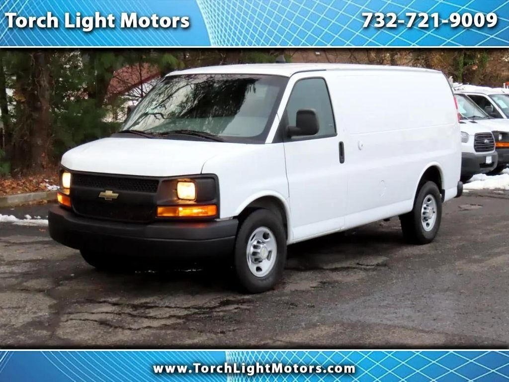 2013 CHEVROLET Express