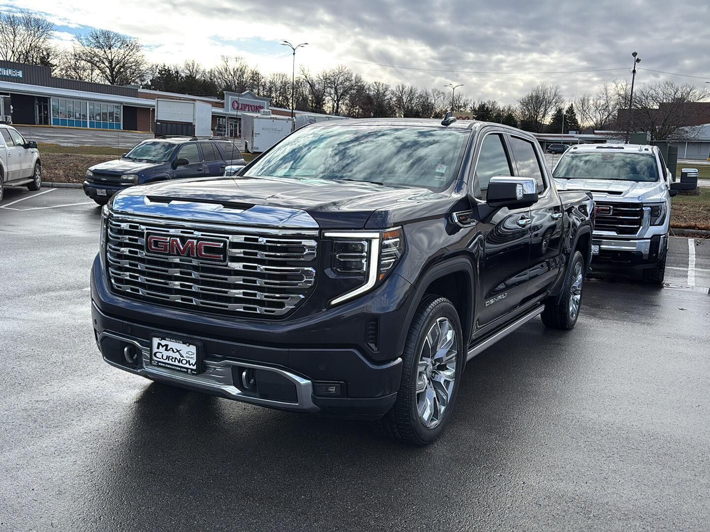 2023 GMC Sierra