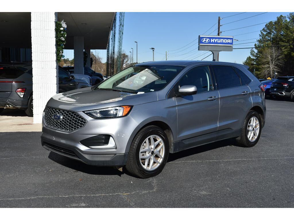 2023 FORD Edge