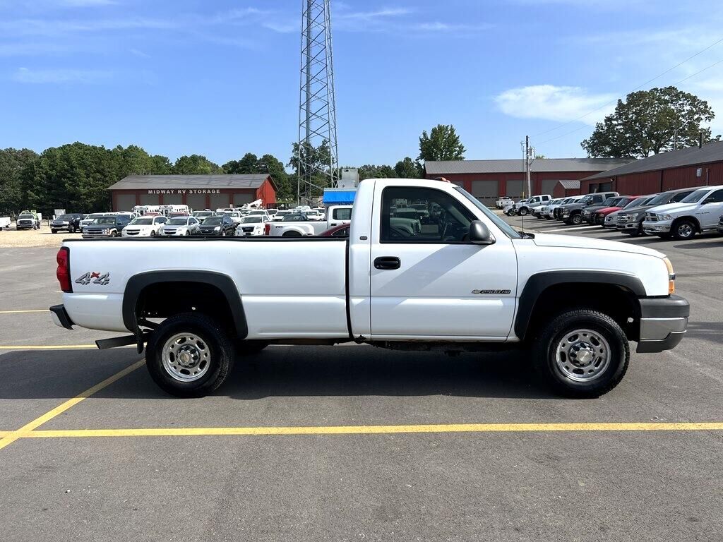 2004 CHEVROLET Silverado