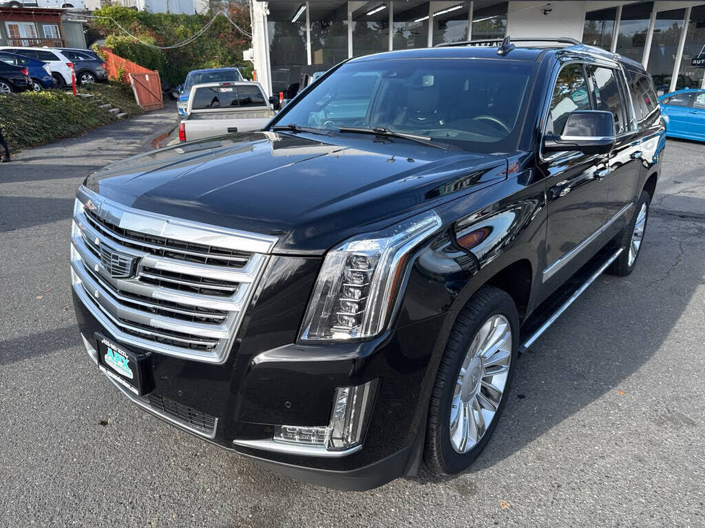 2016 CADILLAC Escalade