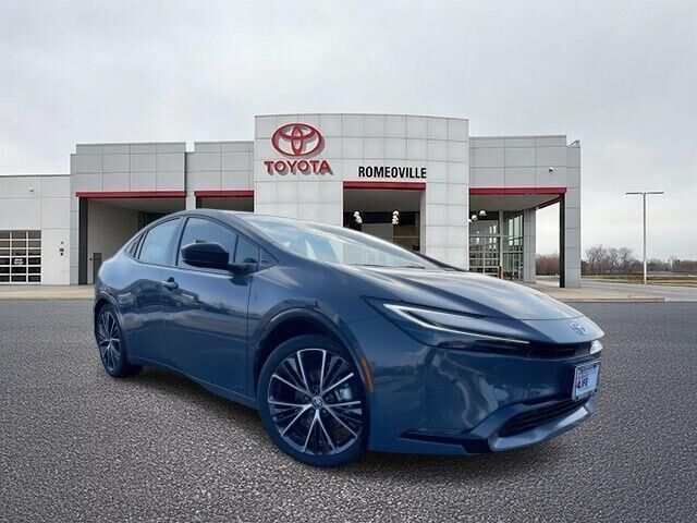 2026 TOYOTA PRIUS