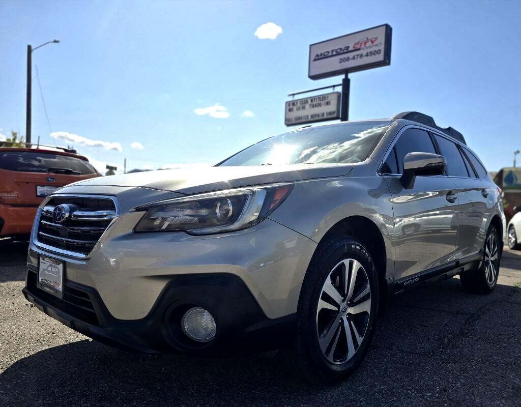 2019 SUBARU Outback