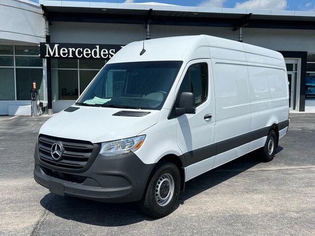 2023 MERCEDES-BENZ Sprinter