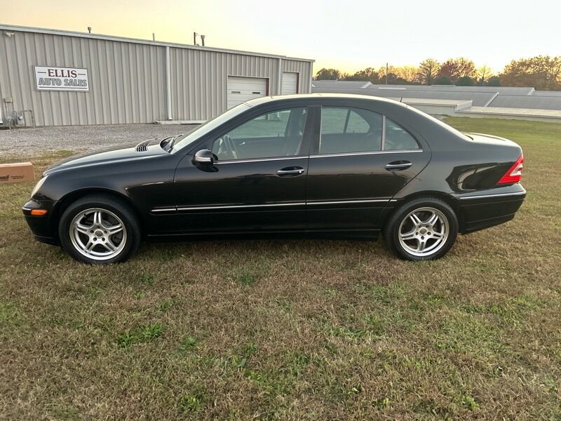 2006 MERCEDES-BENZ C-Class