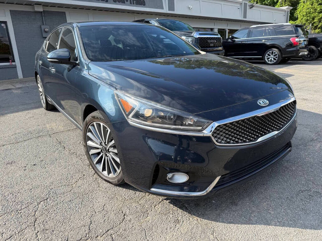 Kia Cadenza
