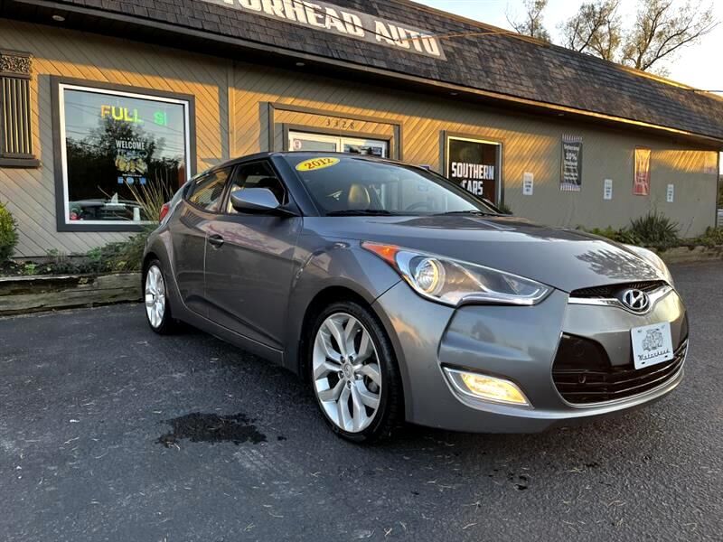 2012 HYUNDAI Veloster