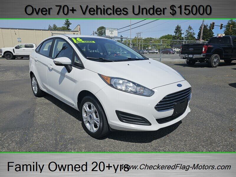 2016 FORD Fiesta