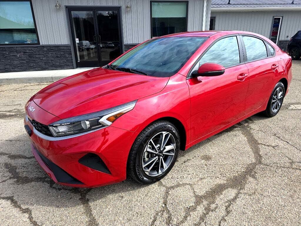 2023 KIA Forte