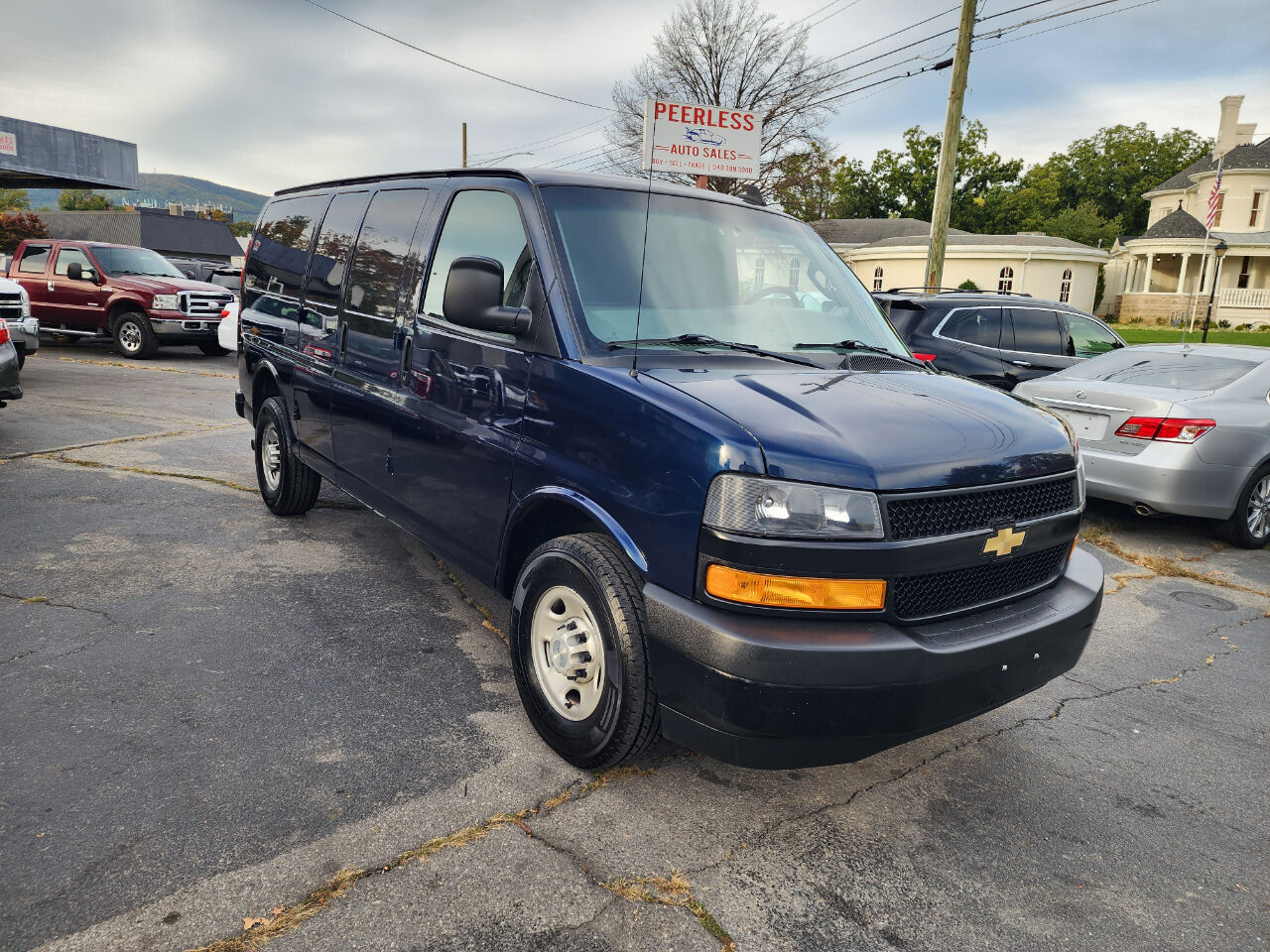 2019 CHEVROLET Express