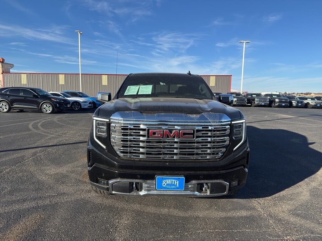 2025 GMC Sierra