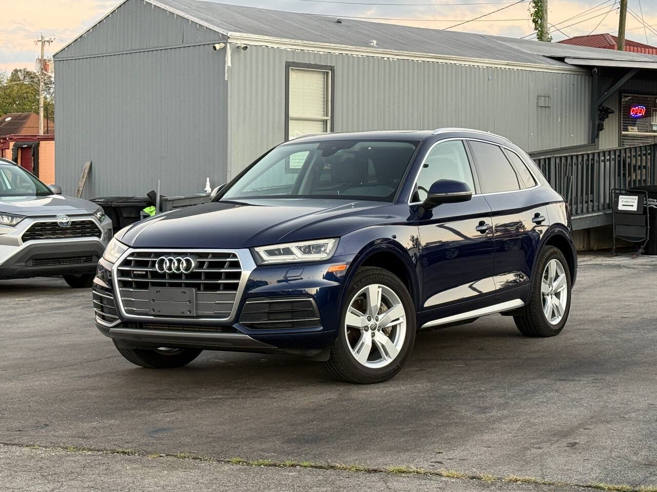 2018 AUDI Q5