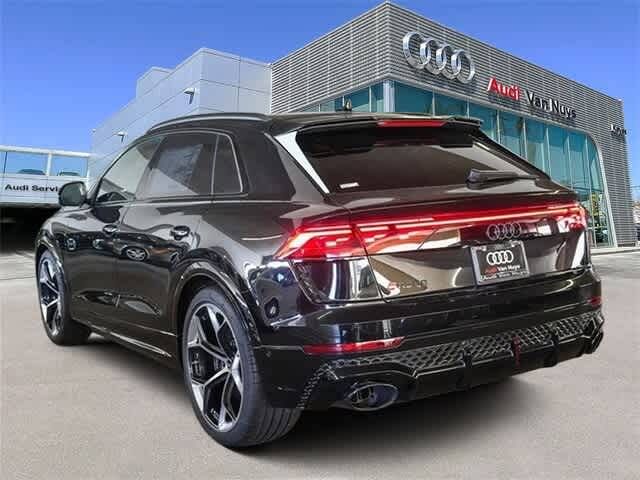 2025 Audi RS Q8