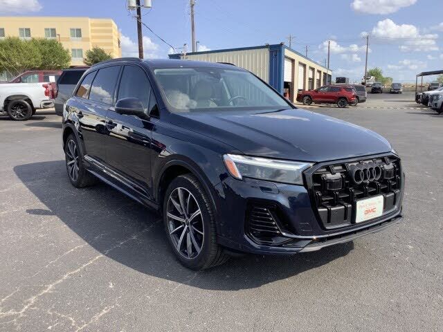 2025 AUDI Q7