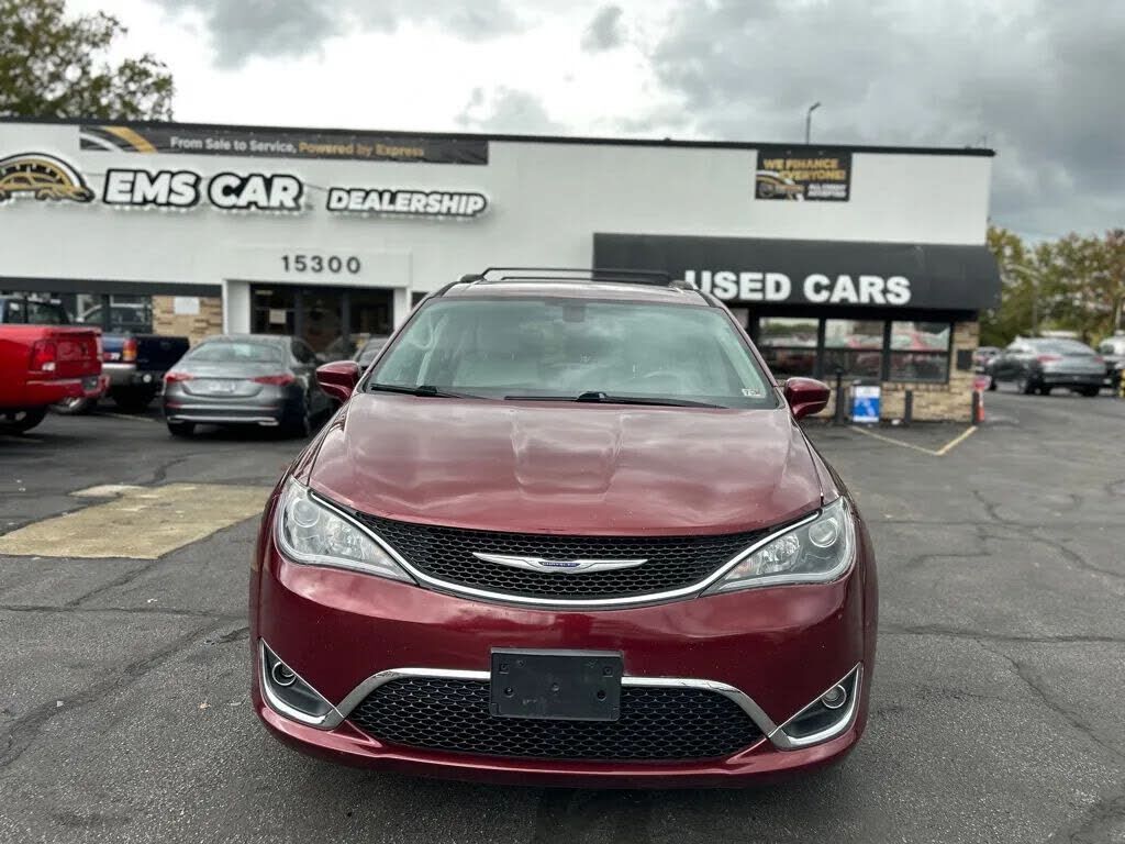 2018 CHRYSLER Pacifica