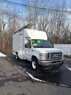 2021 FORD E-350