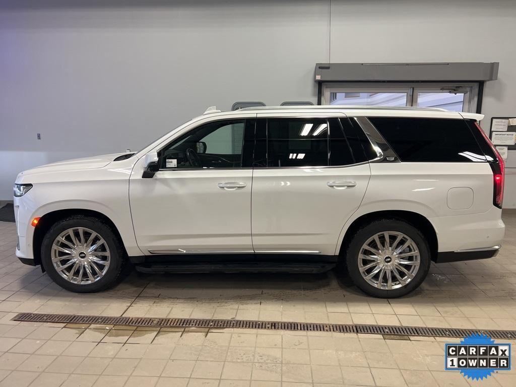 2022 CADILLAC Escalade