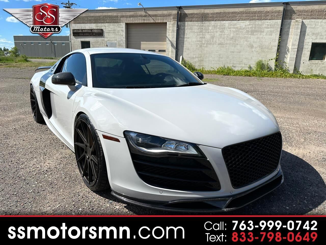 2010 AUDI R8