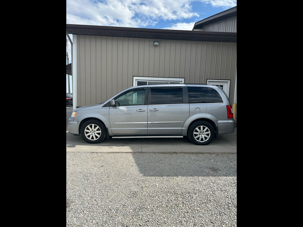 2015 CHRYSLER Town and Country