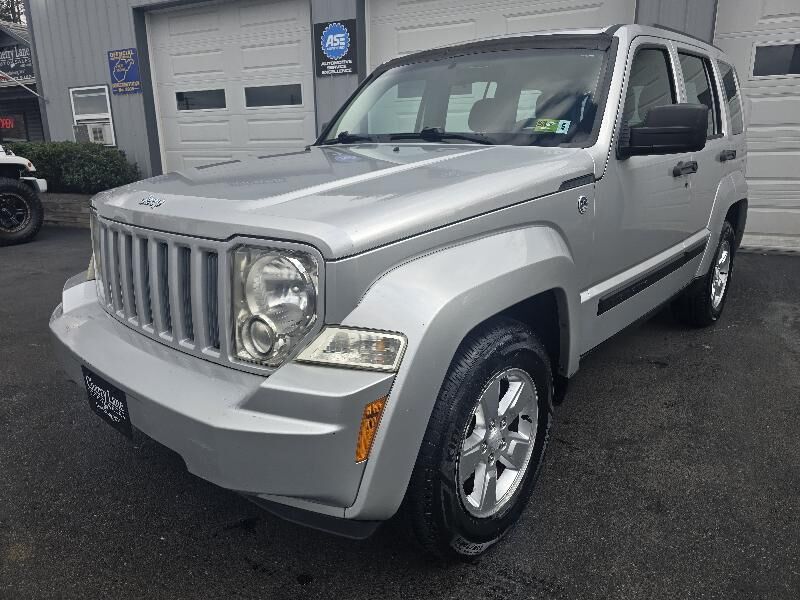 2012 JEEP Liberty