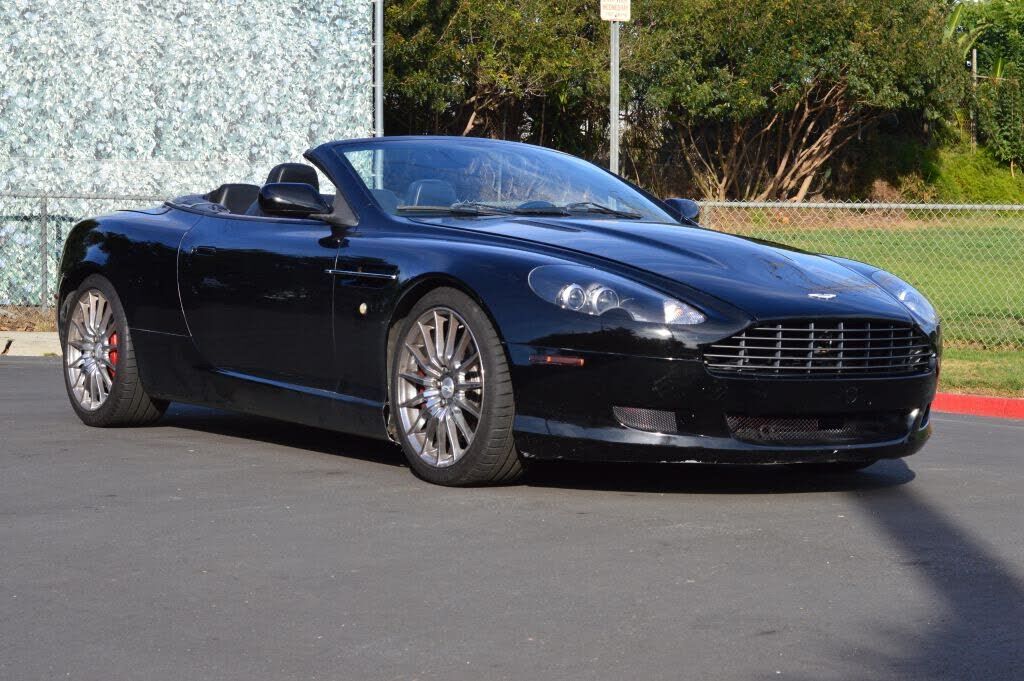 2005 ASTON MARTIN DB9