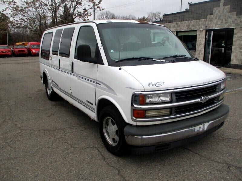 2000 CHEVROLET Express