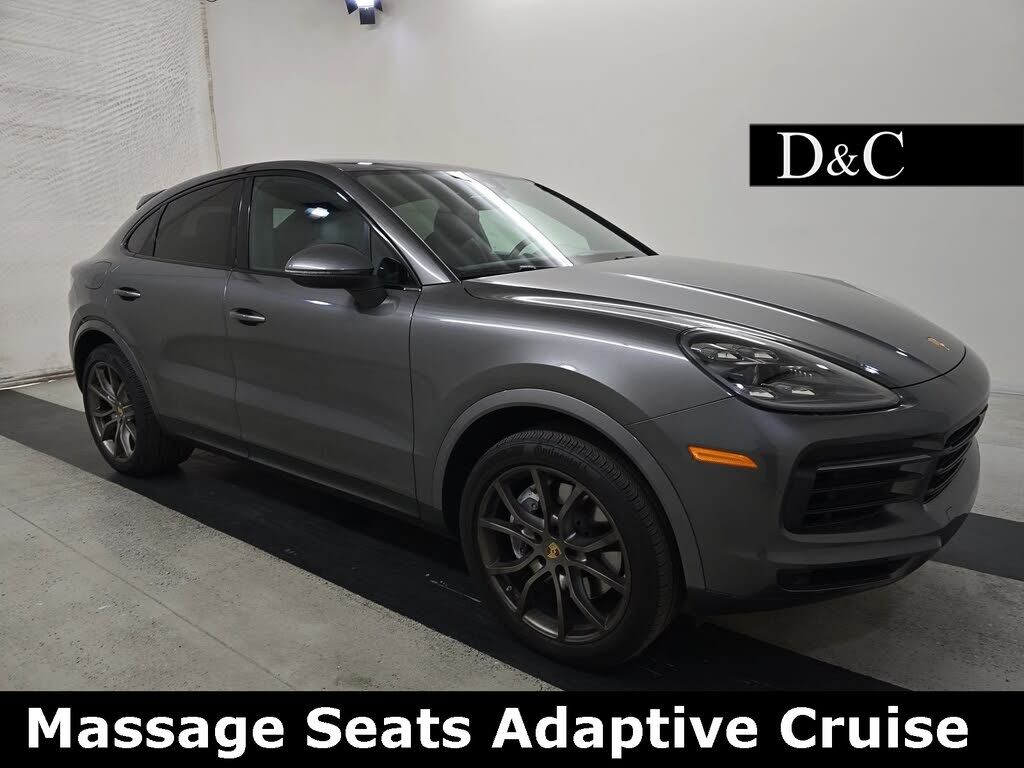2022 PORSCHE Cayenne