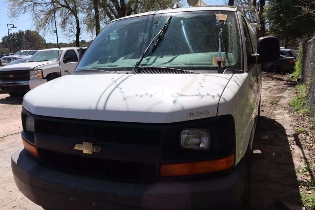 2013 CHEVROLET Express