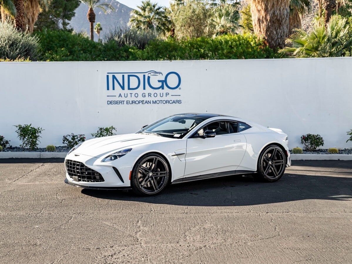 2026 ASTON MARTIN Vantage