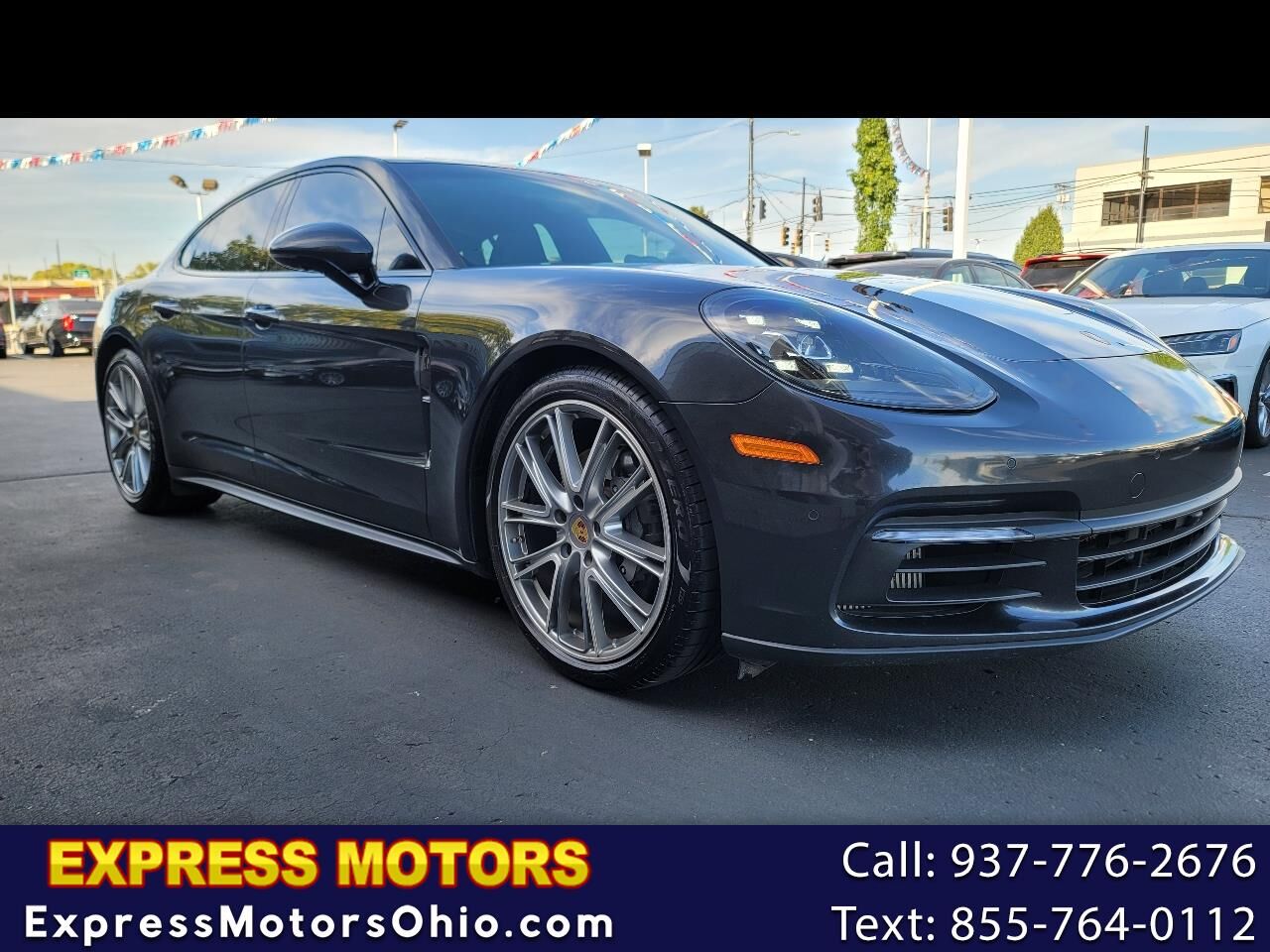 2018 PORSCHE Panamera