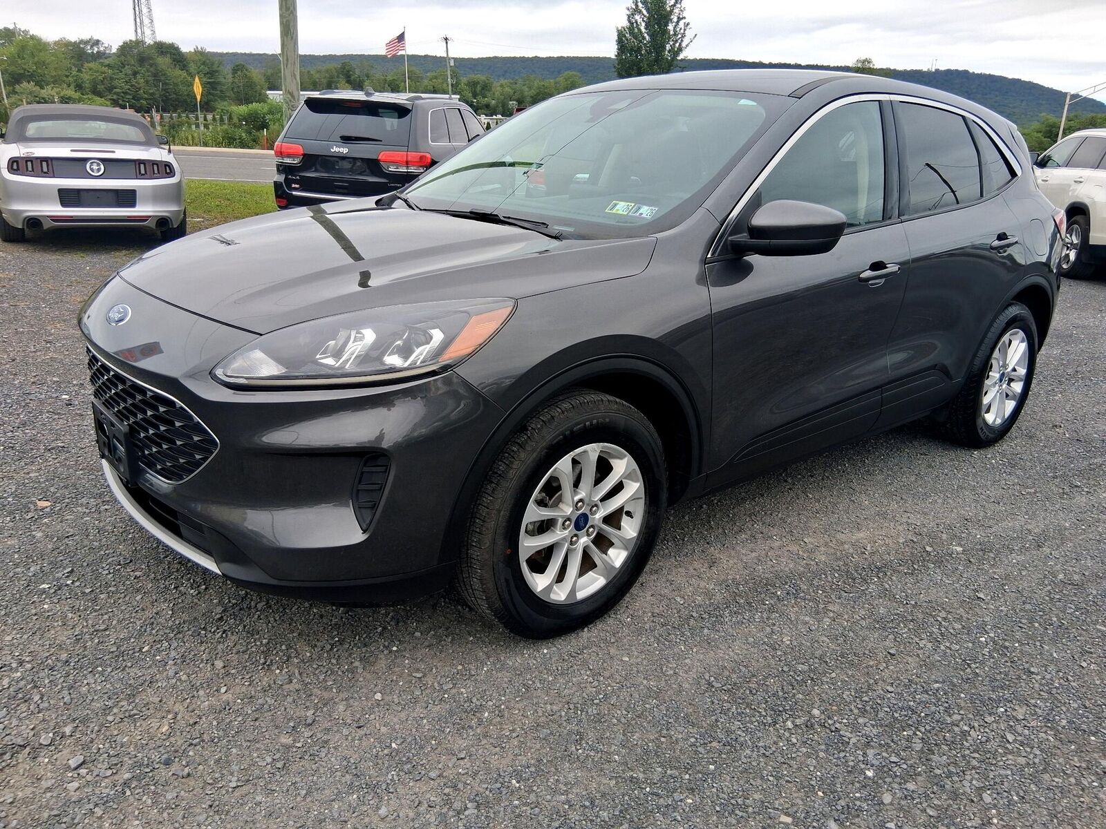 2020 FORD Escape