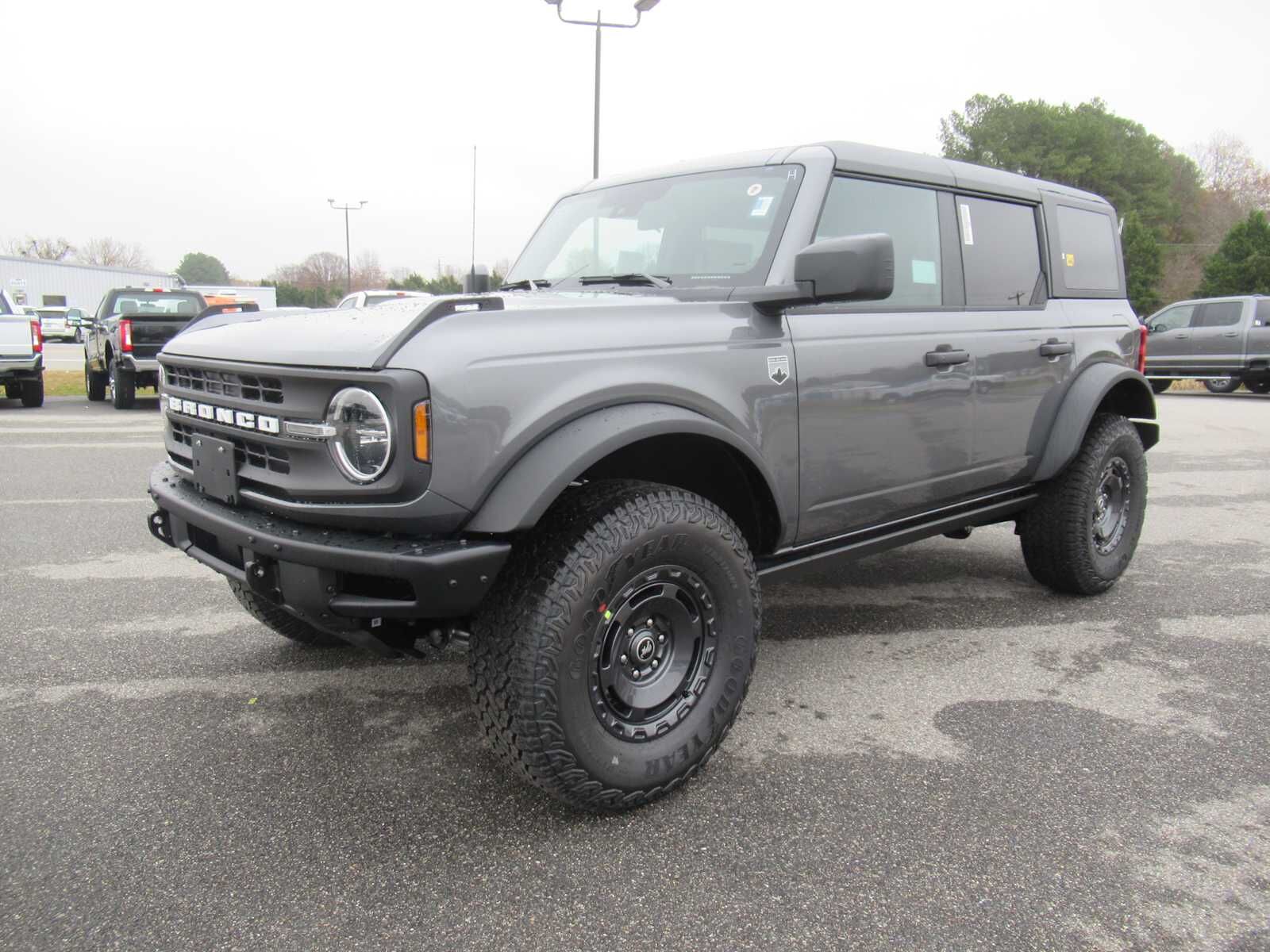 2025 FORD Bronco