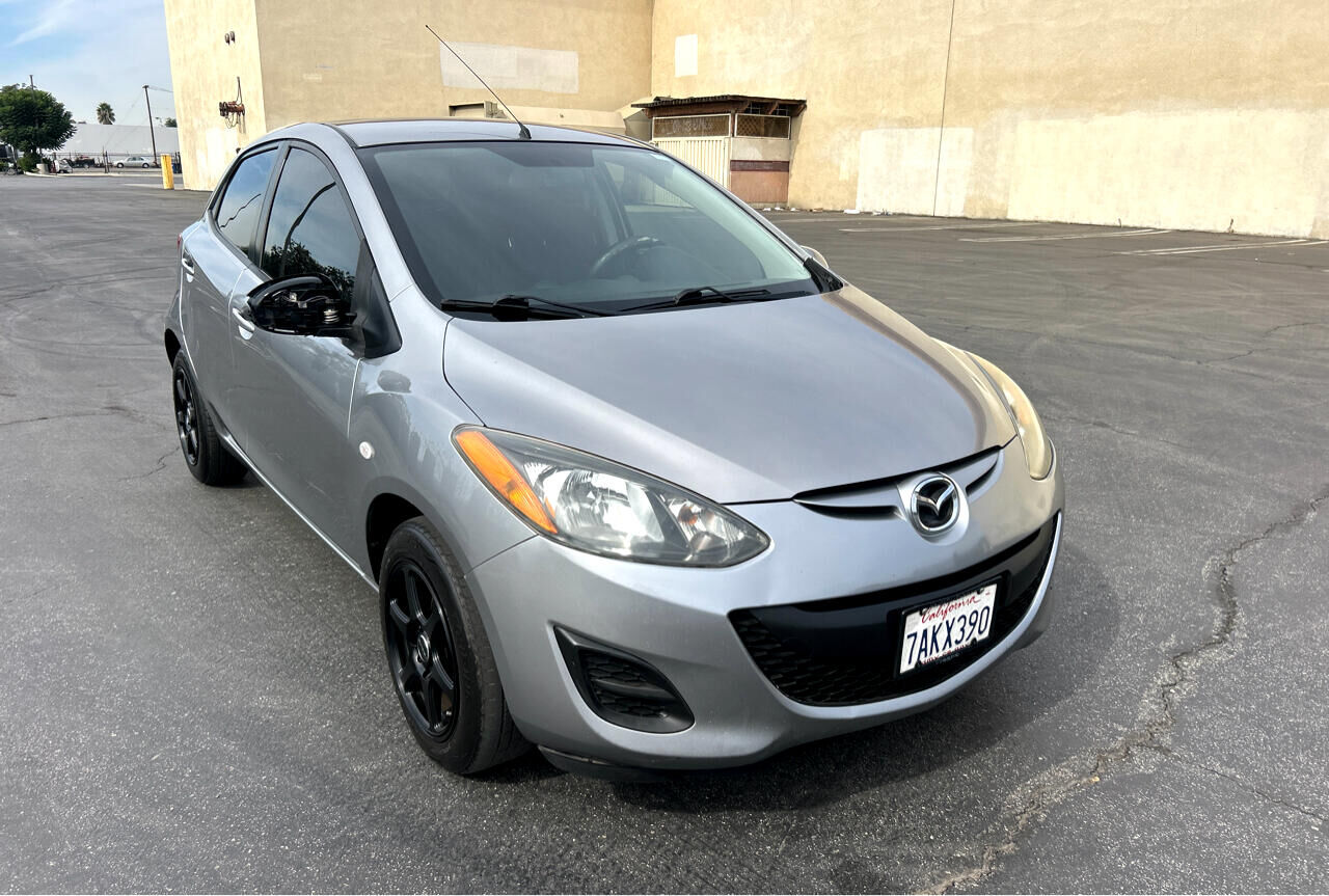 2014 MAZDA Mazda2