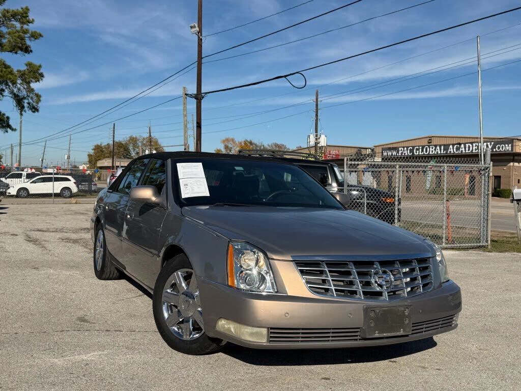 Cadillac DTS
