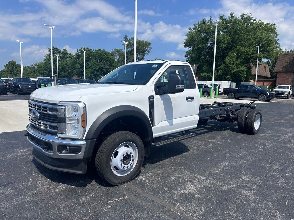 2024 FORD F-550